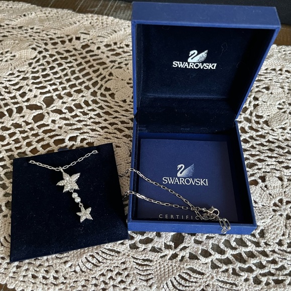 Swarovski starfish necklace with box - Picture 5 of 8